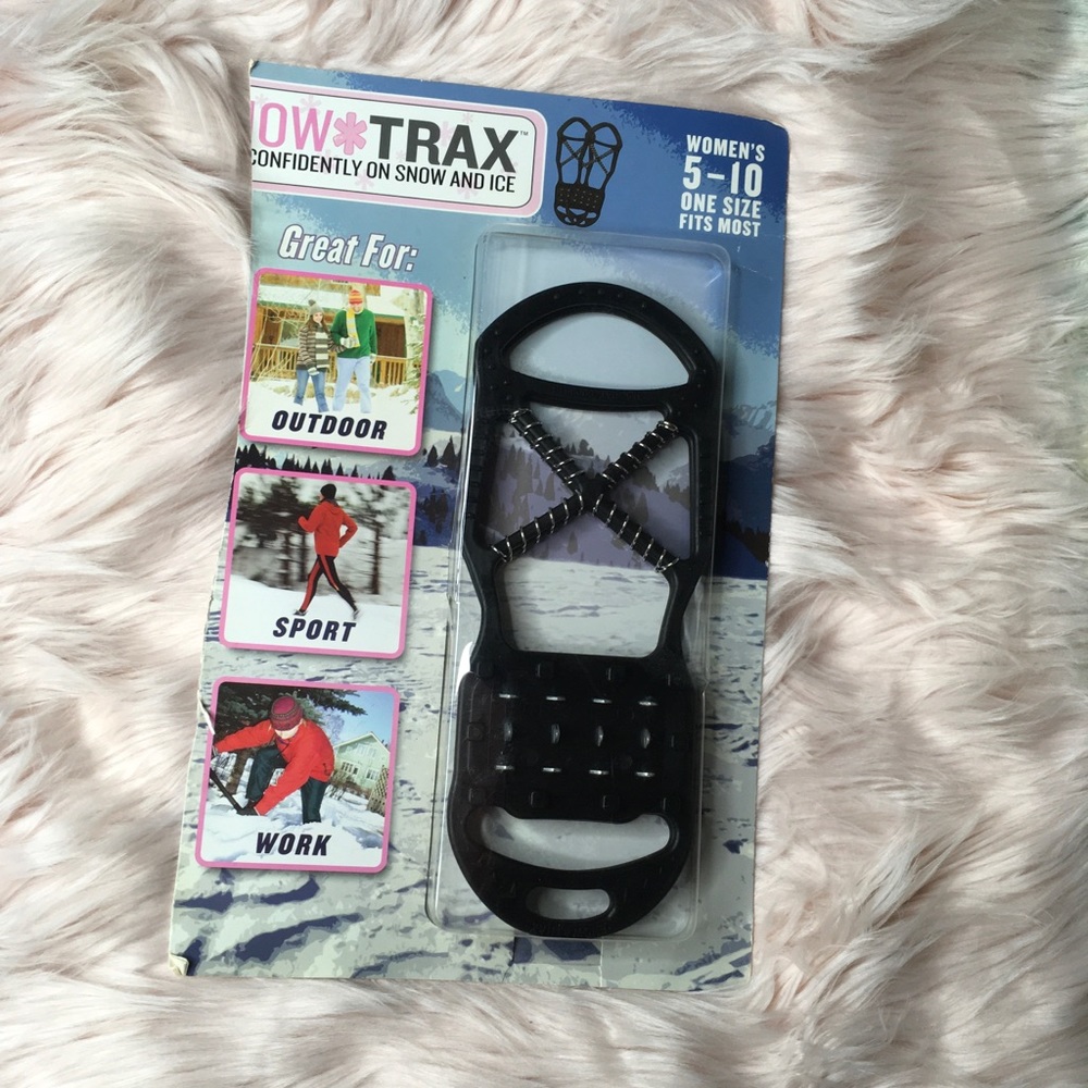 NWT Trax shoe accessory for snow and ice